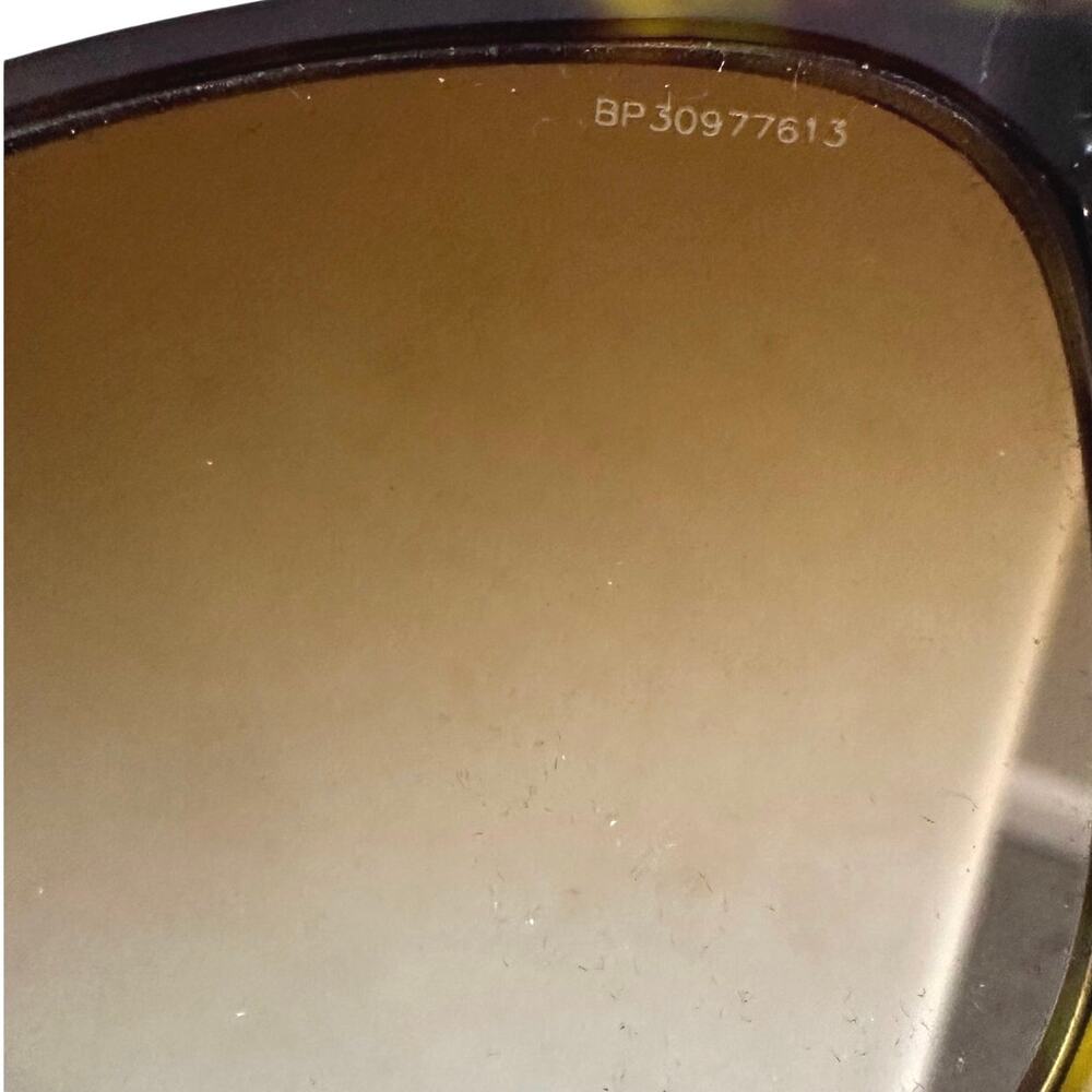 Prada polarized women's sunglasses and hard case Made in Italy - Picture 4 of 16